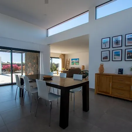 Heated & Shared Pool Matriana 36a, North Shore * Lajares