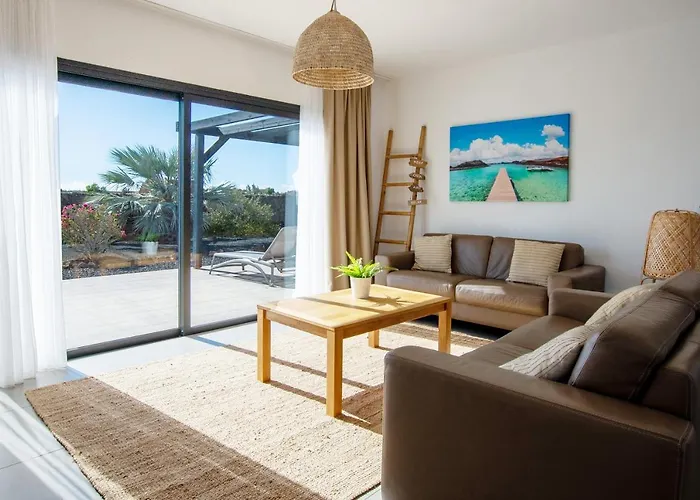 فيلة Heated & Shared Pool Matriana 36a, North Shore *