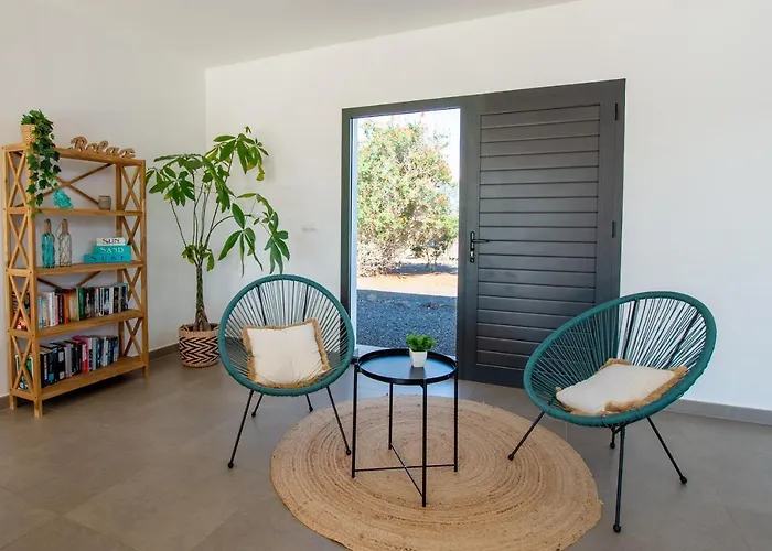 فيلة Heated & Shared Pool Matriana 36a, North Shore *