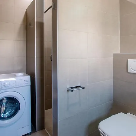 Heated & Shared Pool Matriana 36a, North Shore Villa Lajares